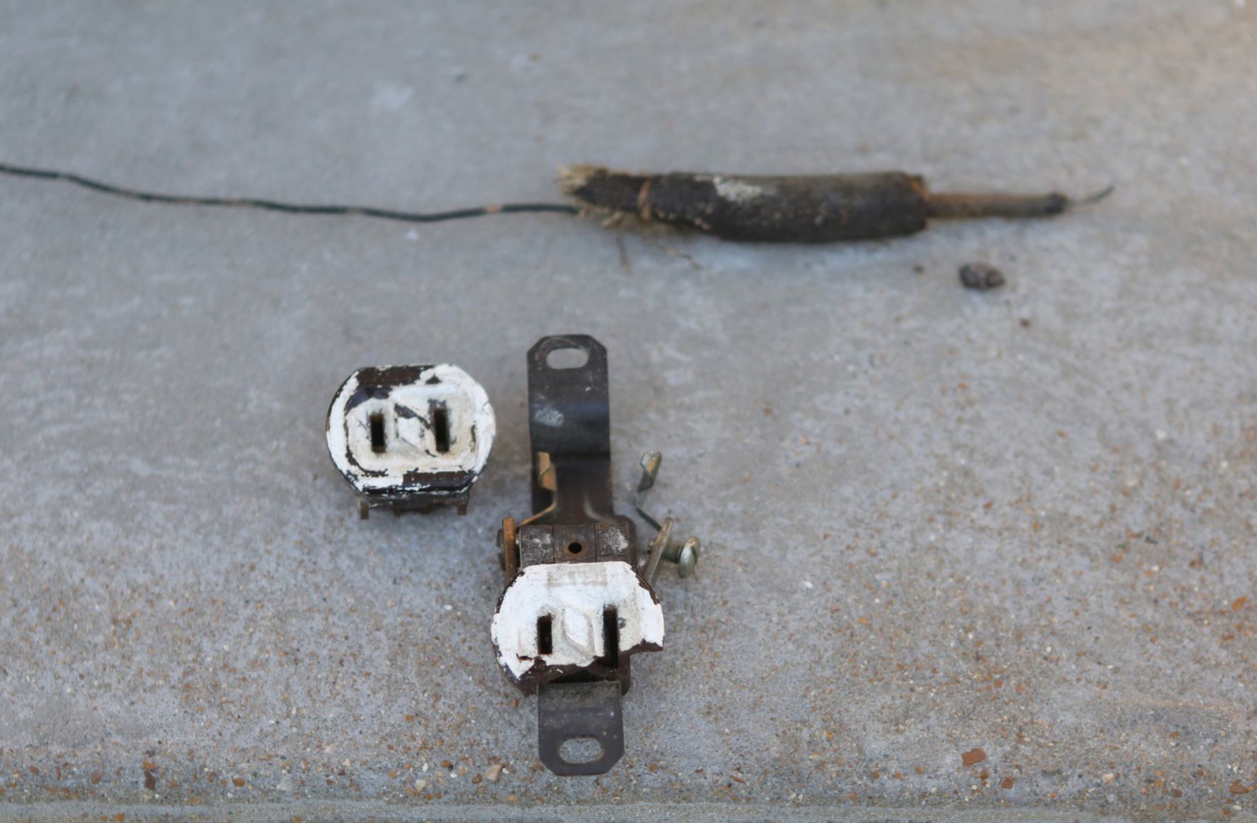 50 houses get free electrical repairs, thanks to St. Louis area union and contractors